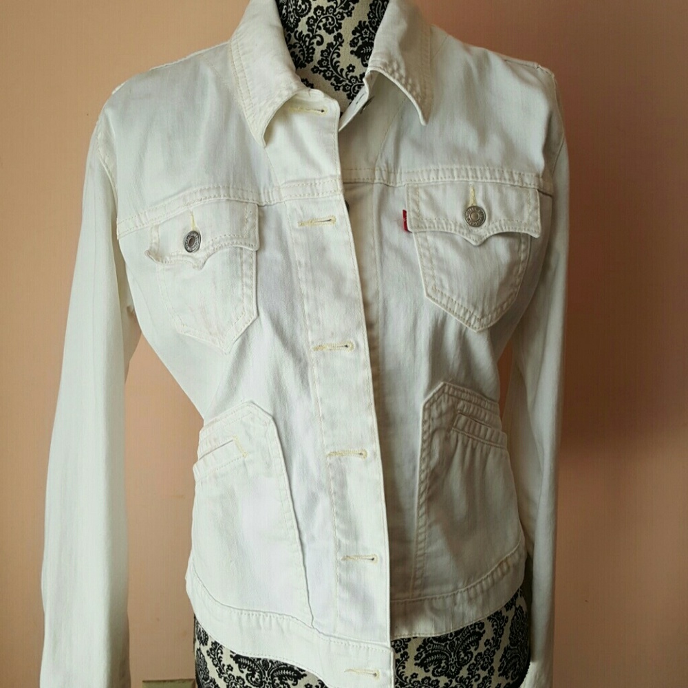 LEVIS WHITE VINTAGE JEAN JACKET