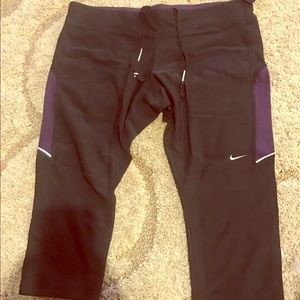 Nike quarter length leggings brand new with tags