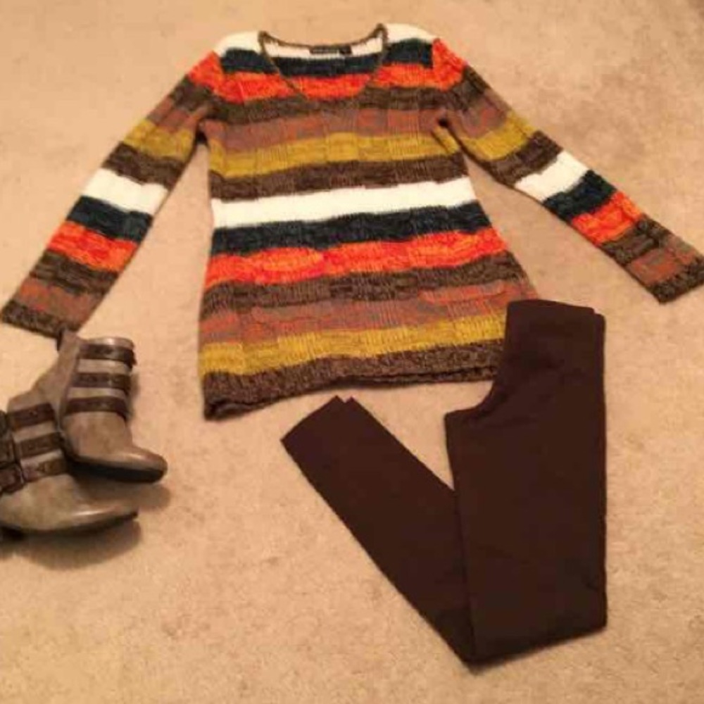 Soft Tunic Loose Knit V-Neck Sweater. Size Lg