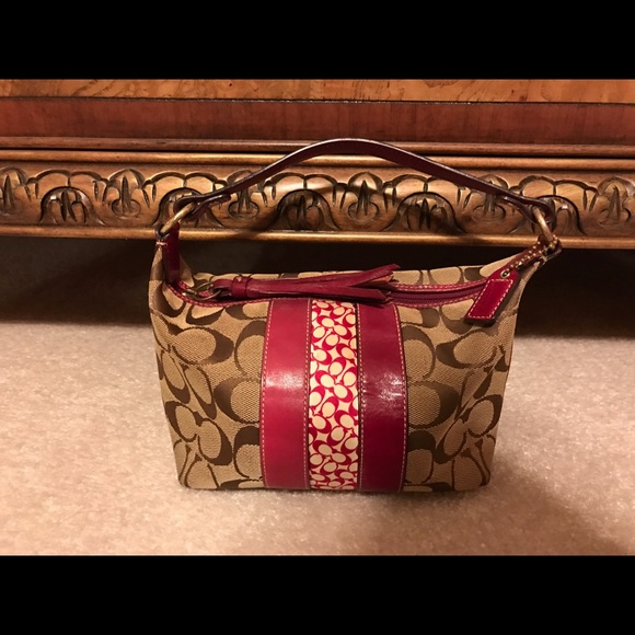 Beautiful Authentic ♥️COACH♥️ Small Purse - Picture 7 of 13
