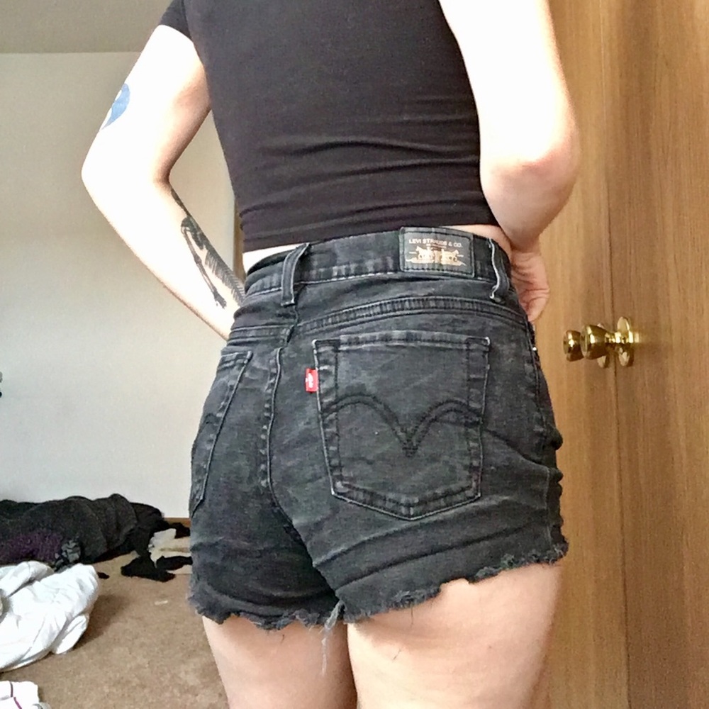 Levi Vintage High-Waist Shorts