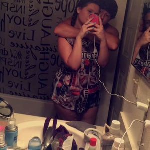 Meet your Posher, Brooke