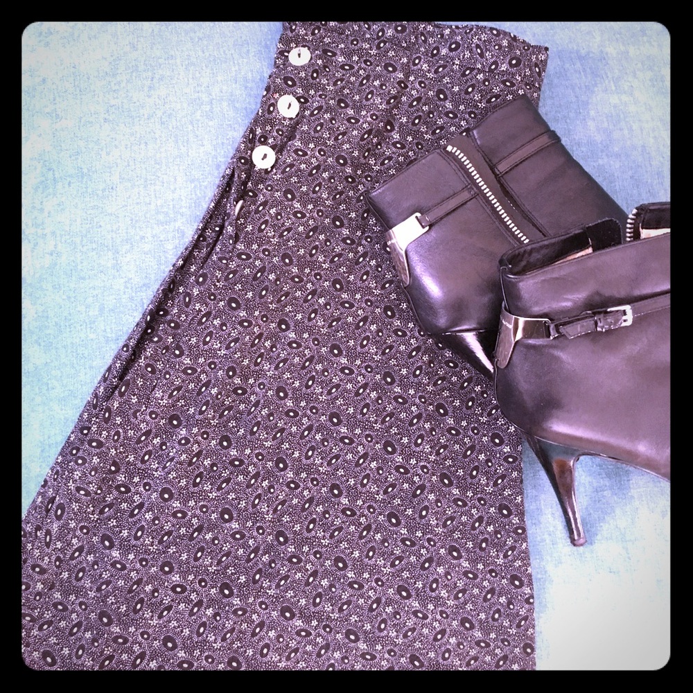 Esprit Flowy mini skirt