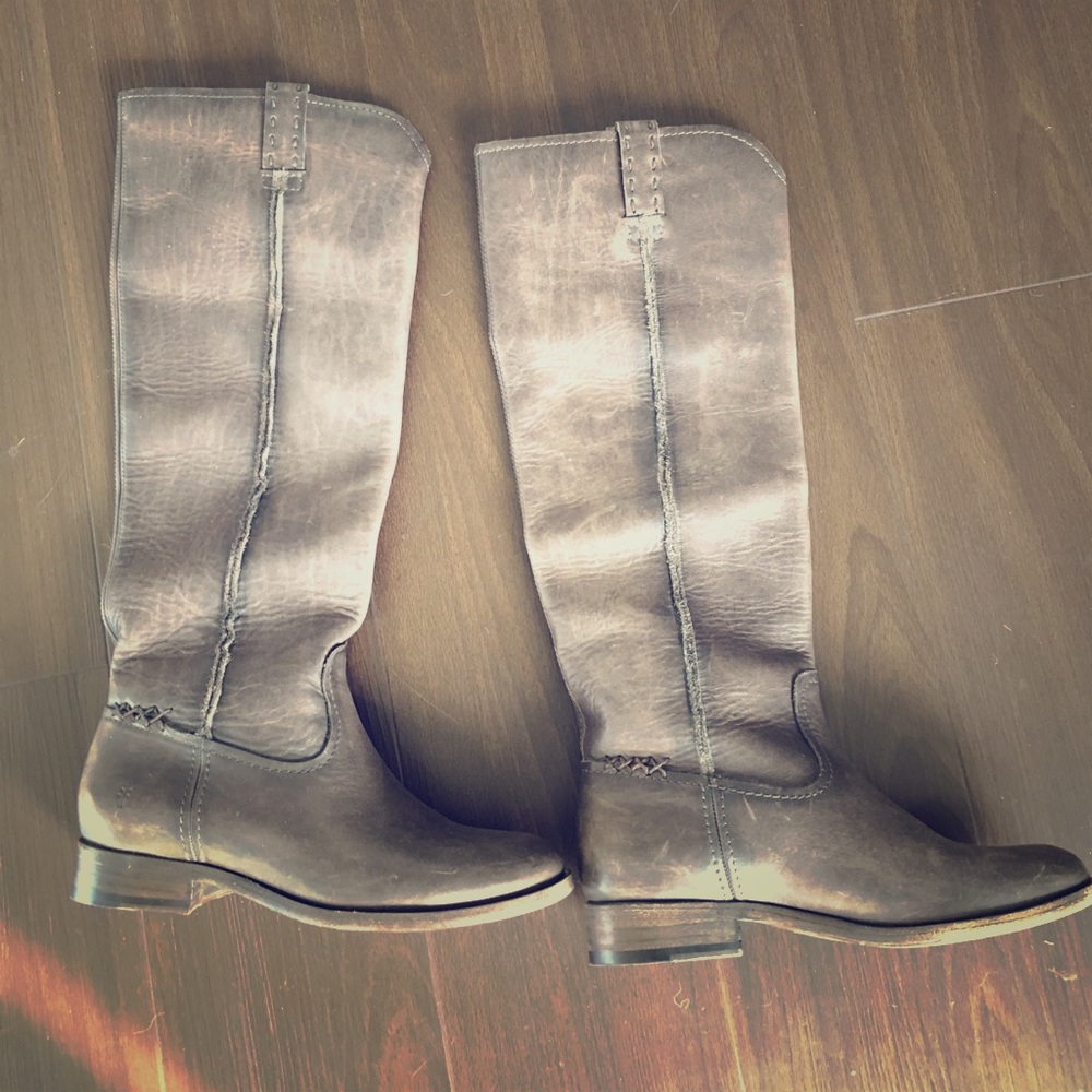 Frye Cara Tall Boot Smoke Leather 6M