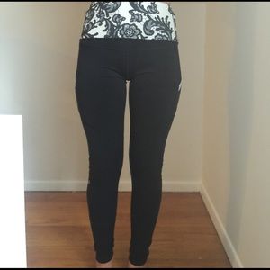 Lulu Lemon leggings