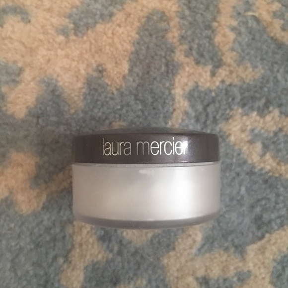Laura Mercier Other - Authentic Laura Mercier Brightening Powder