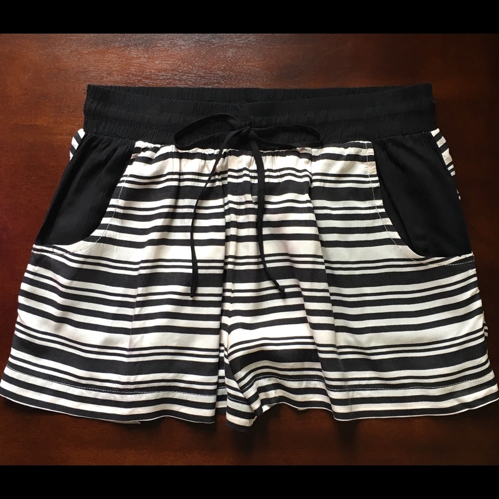Kensie Striped Drawstring Shorts