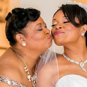 Meet your Posher, Earline