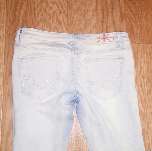 Jeans - Picture 2 of 4