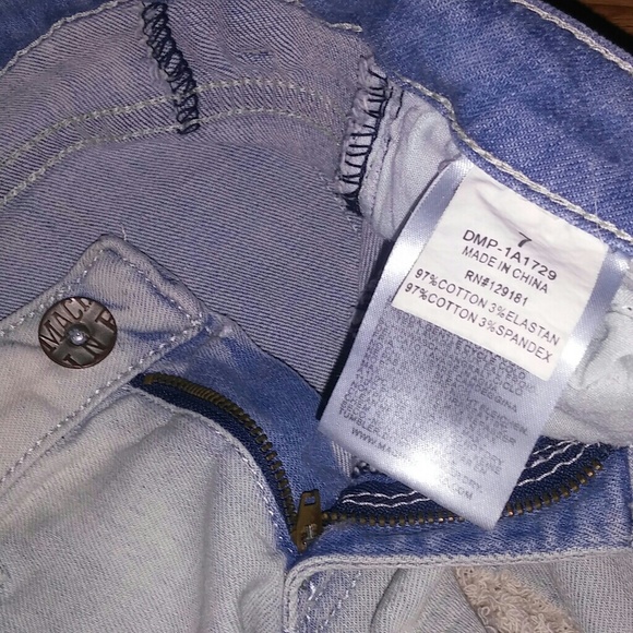 Jeans - Picture 3 of 4