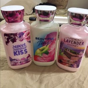 Lot of three Bath and Bodyworks lotion!