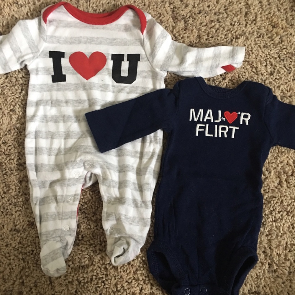 Newborn Valentine Outfits