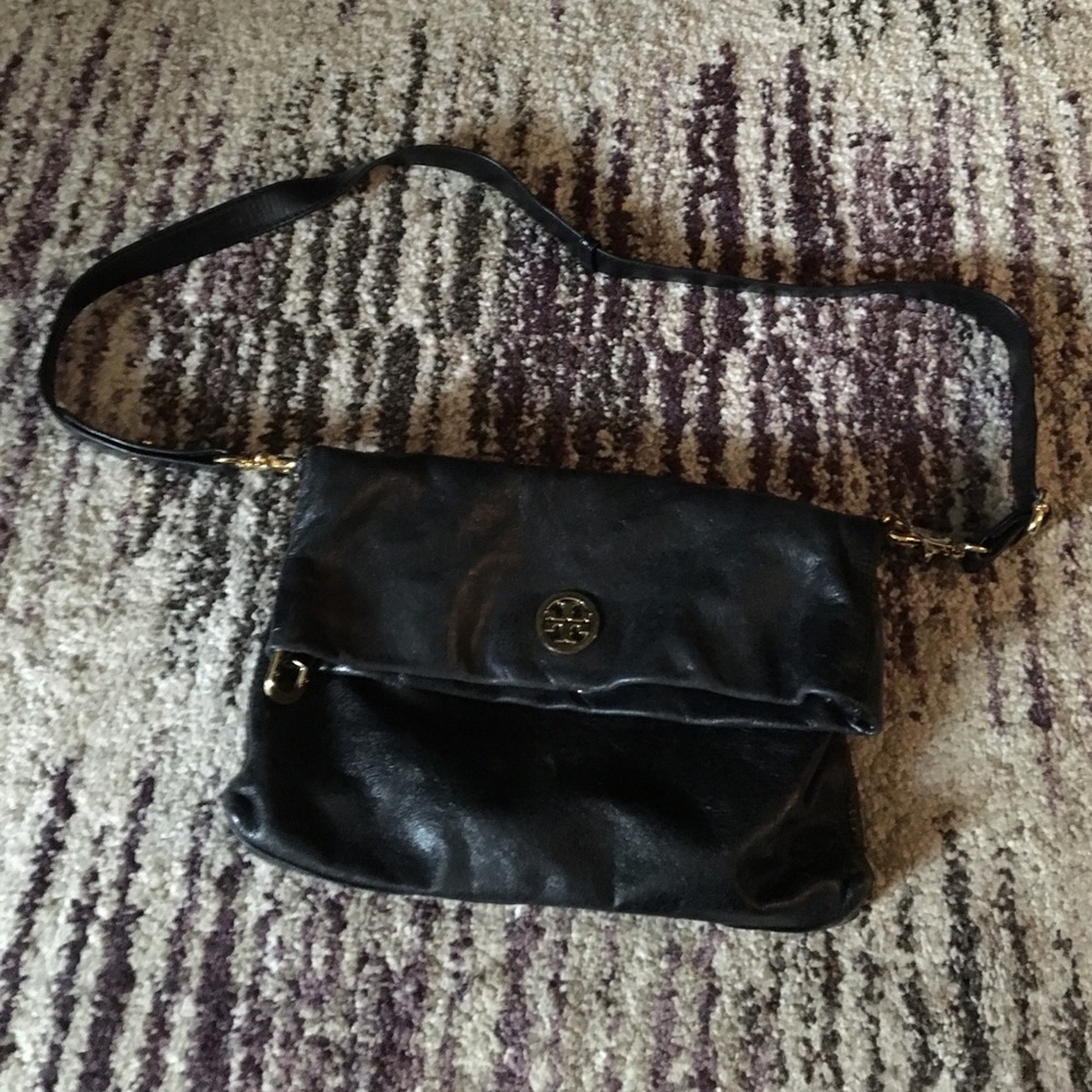 Authentic Tory Burch crossbody handbag