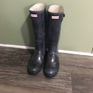 Brand new matte black hunters rain/ snow boots