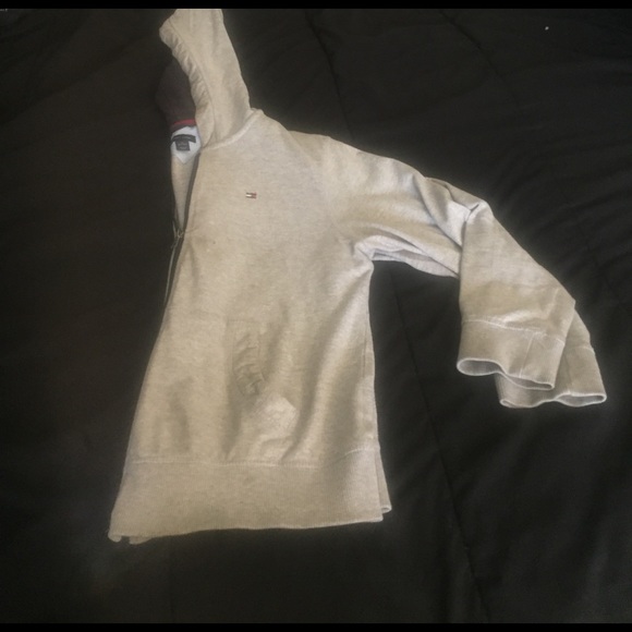 Boys Tommy Hilfiger hoodie - Picture 2 of 3