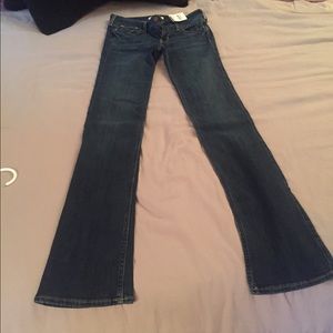 Hollister jeans size 3L brand new w/tags