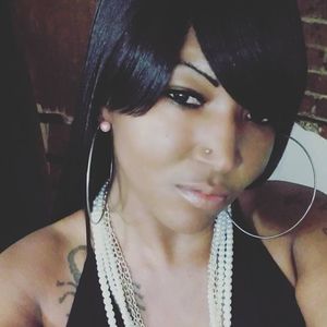 Meet your Posher, Toni