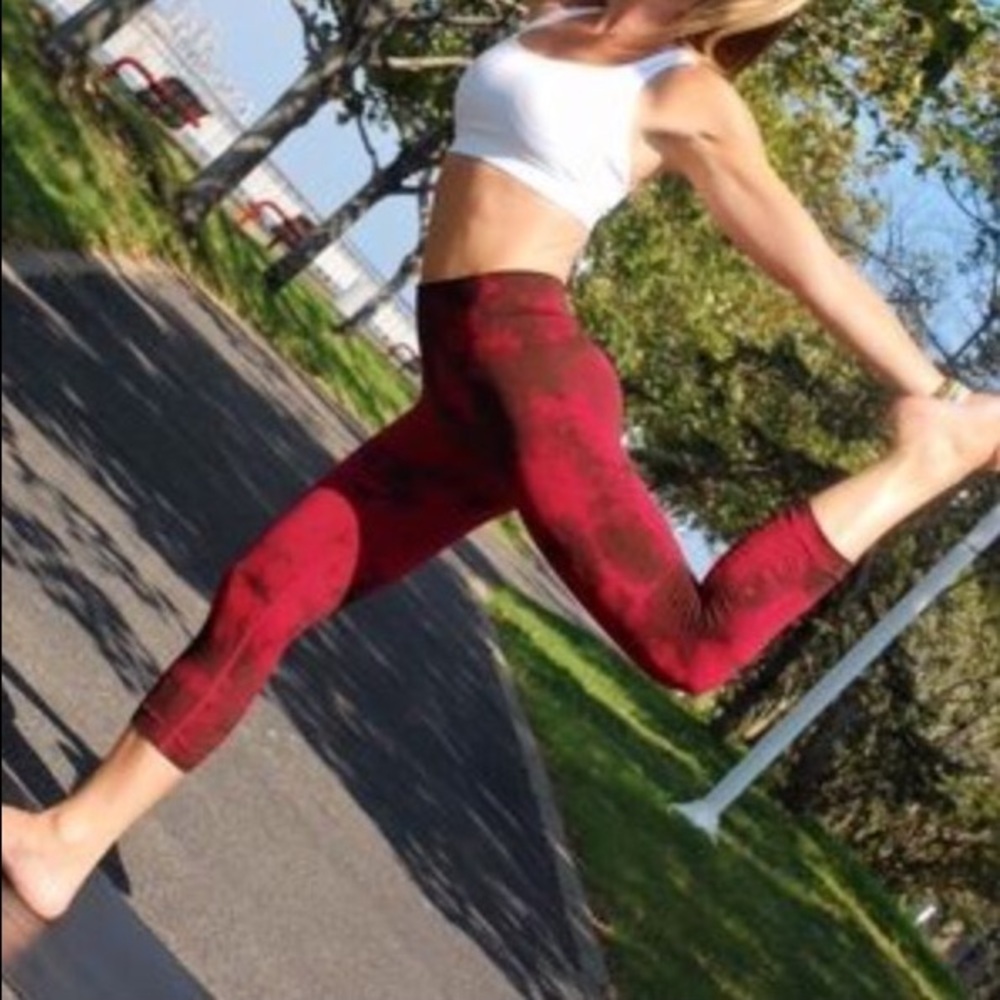 Lululemon Ebb to Street Leggings