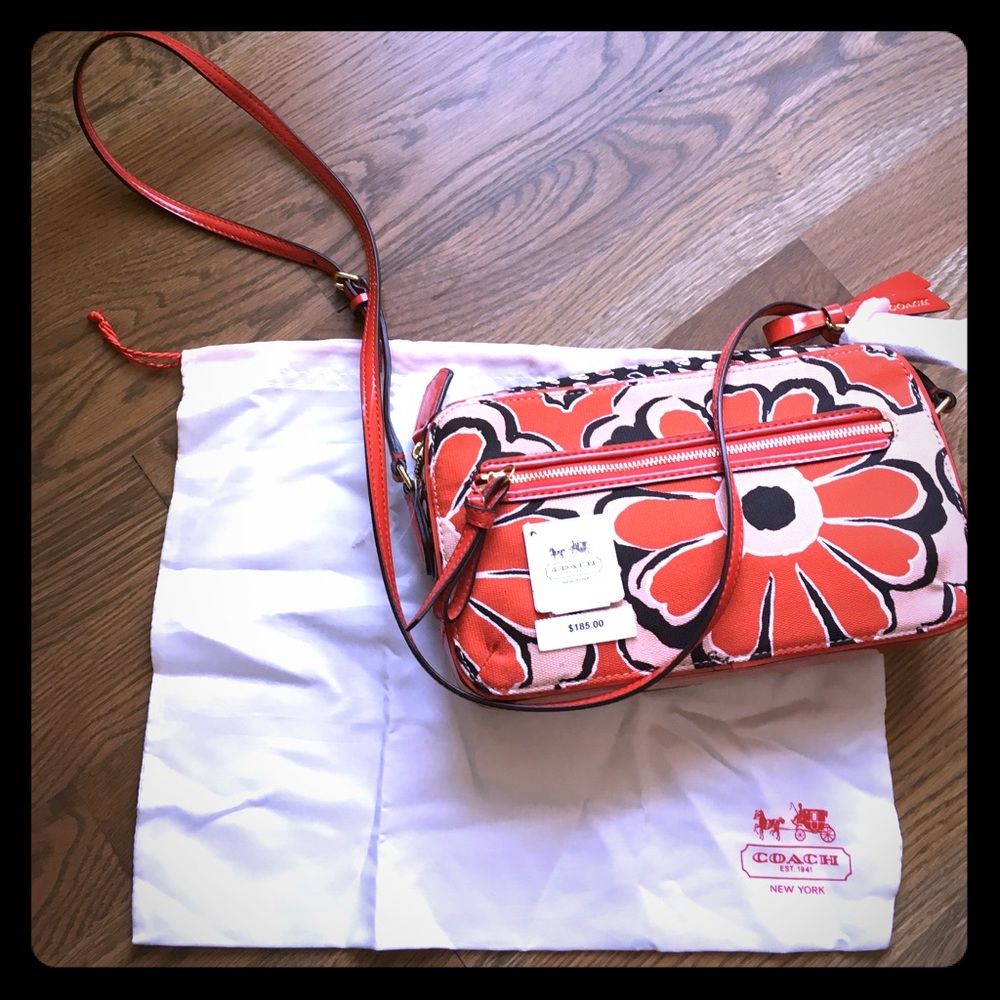 NEW Coach Purse