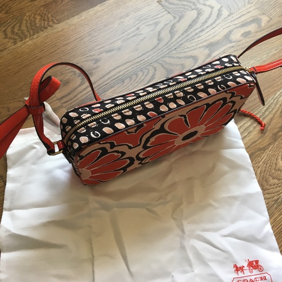 NEW Coach Purse - Picture 3 of 4