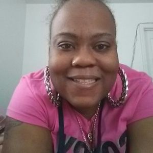 Meet your Posher, Lynette