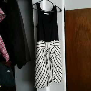 Adorable black and white dress