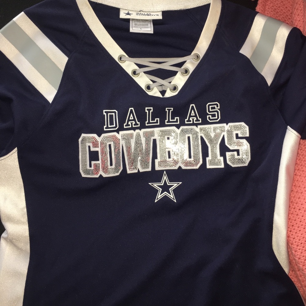 Very unique Dallas cowboys jersey!! Never worn