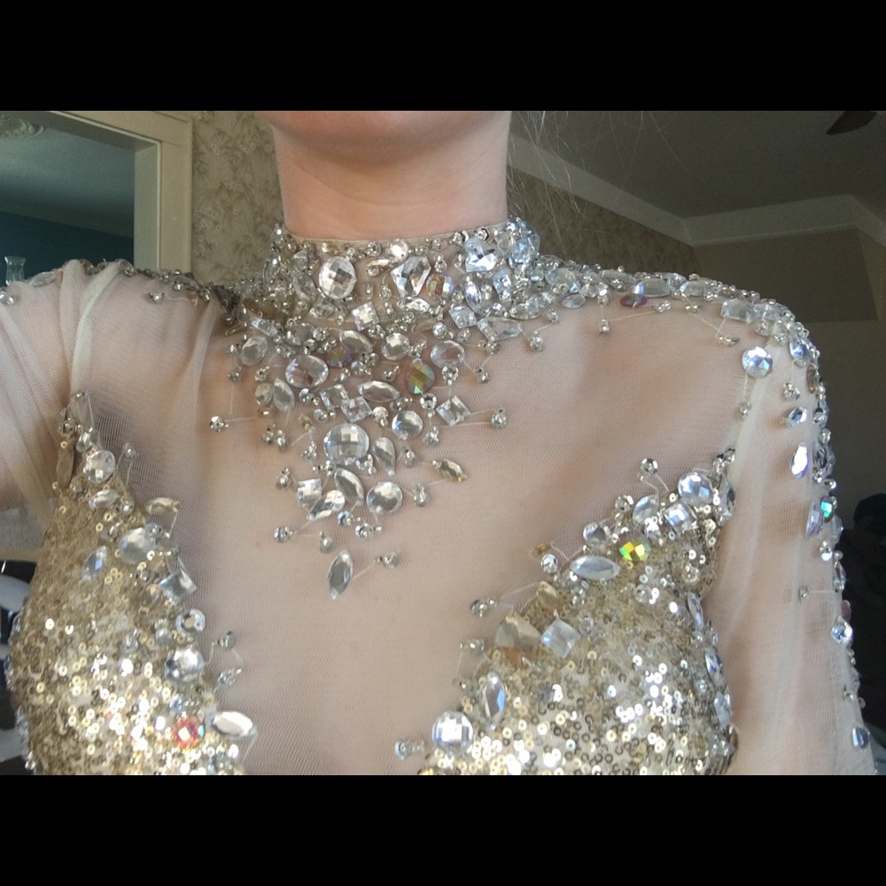 HANDMADE PROM DRESS - Picture 3 of 4