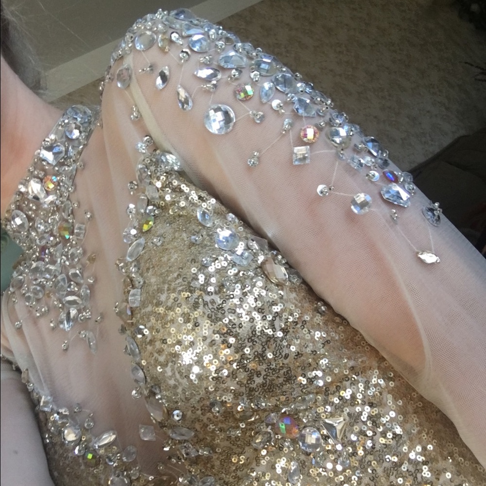 HANDMADE PROM DRESS - Picture 4 of 4