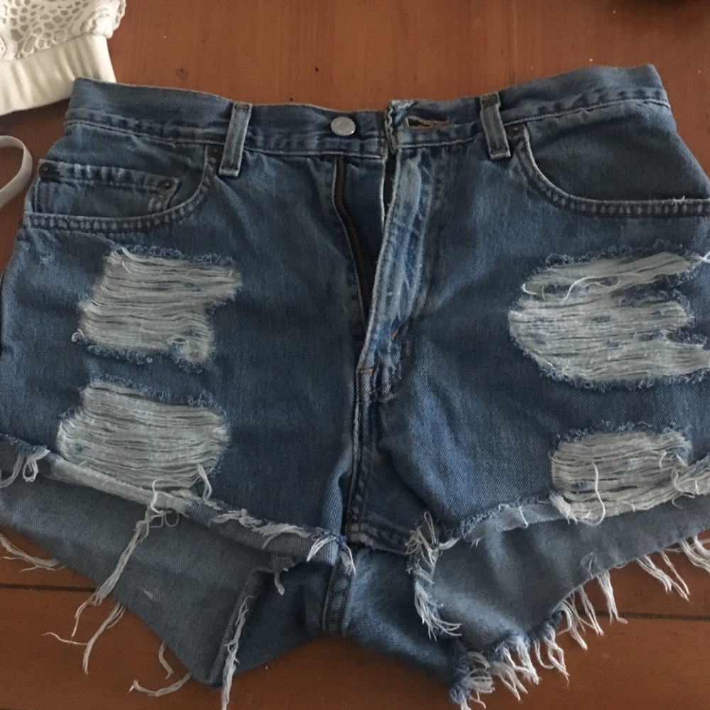 Urban outfitters Levi high waisted shorts