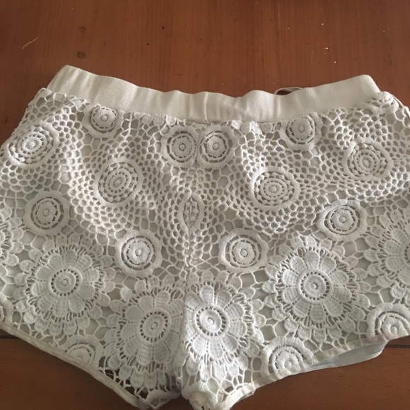 Juicy counter shorts - Picture 2 of 3