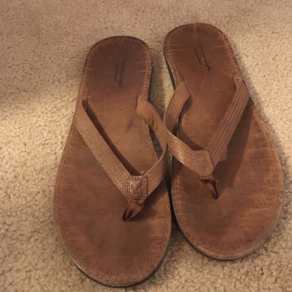 American Eagle Size 10 flip flops leather brown