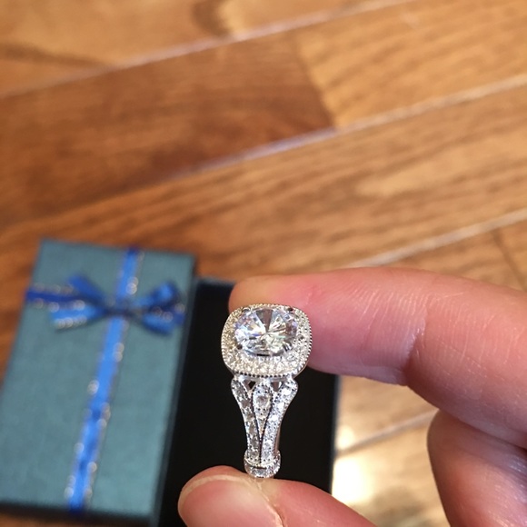 925 sterling silver engagement promise ring - Picture 4 of 4