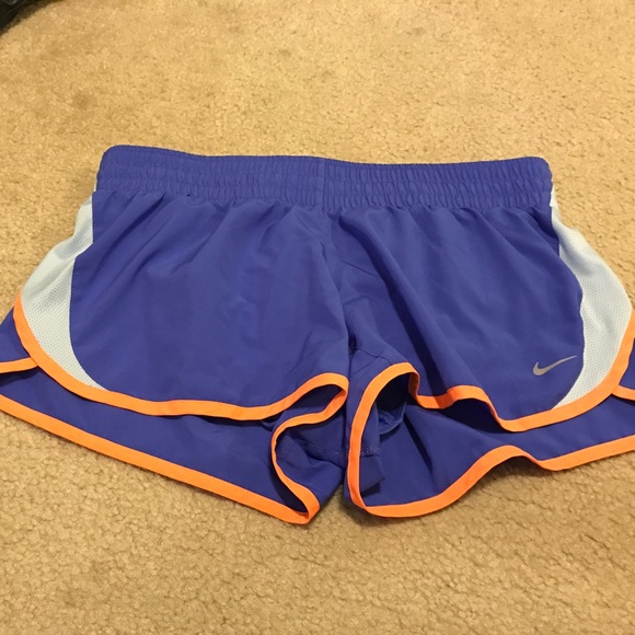 2 pairs of Nike running shorts - Picture 1 of 5