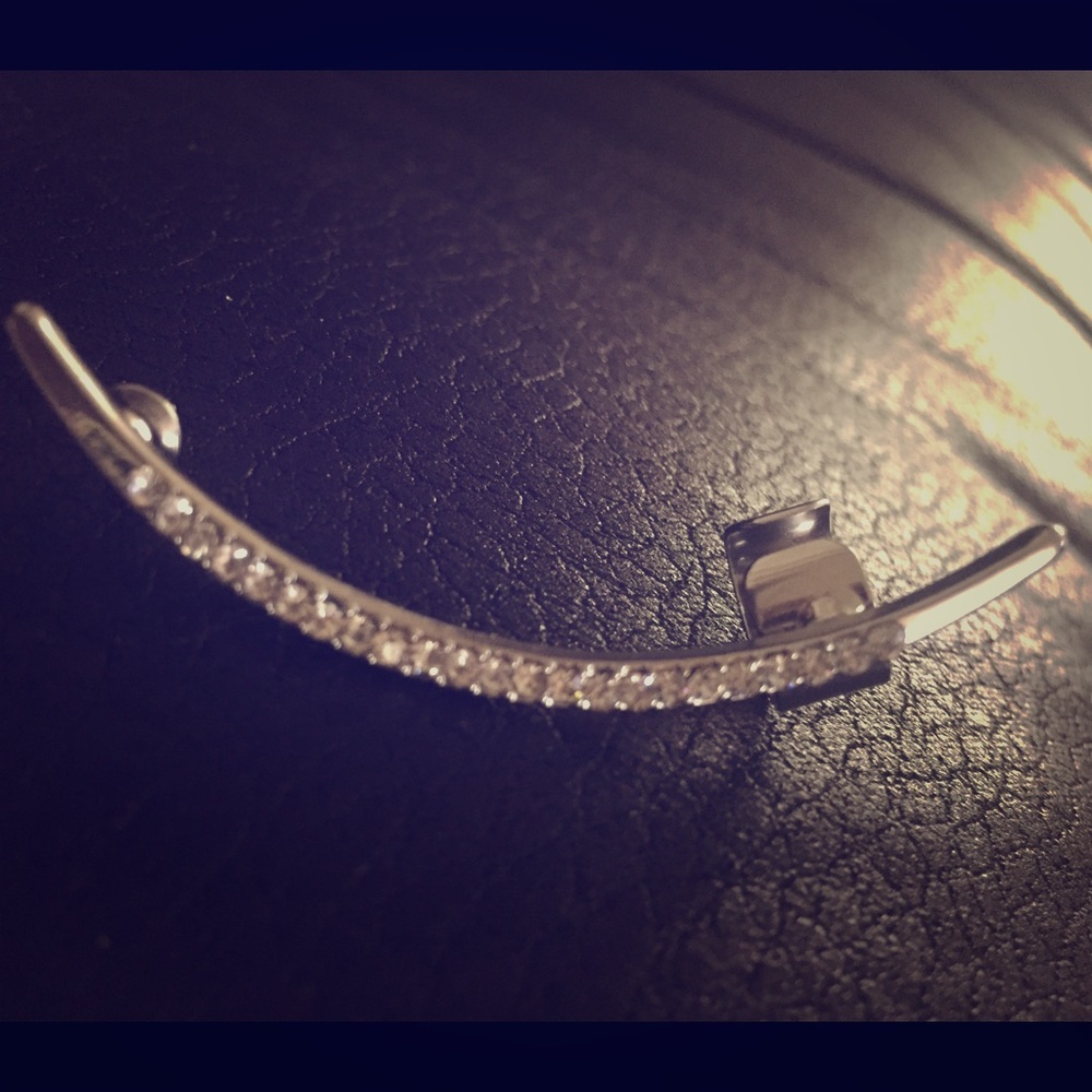Silver cuff earring