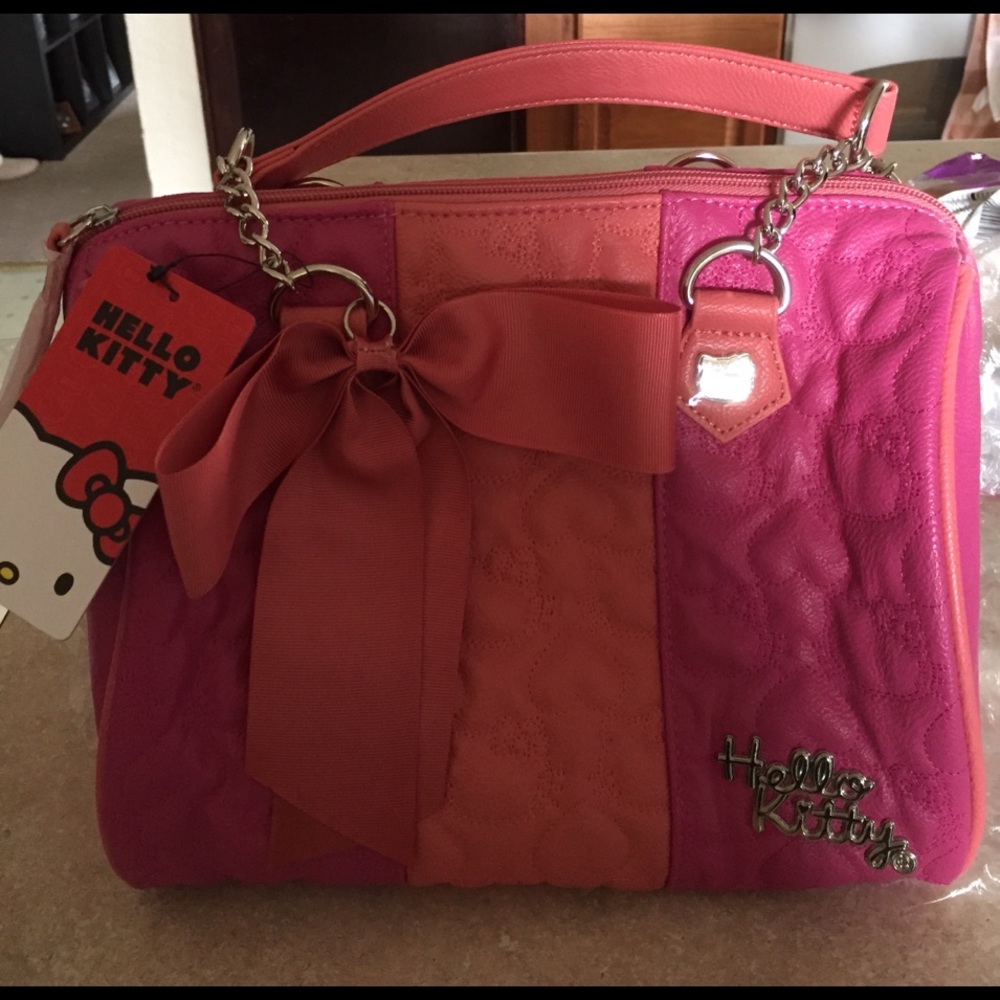 Hello kitty purse