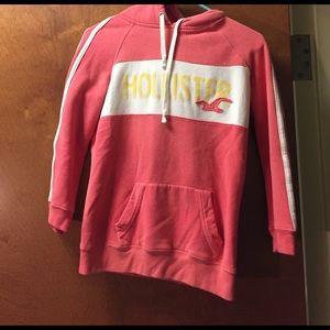 Hollister sweater