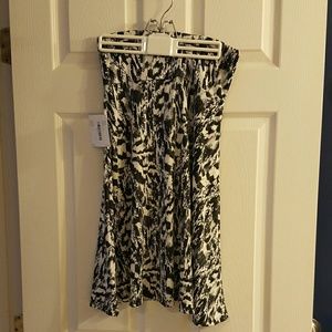 LuLaRoe Black and White Azure skirt