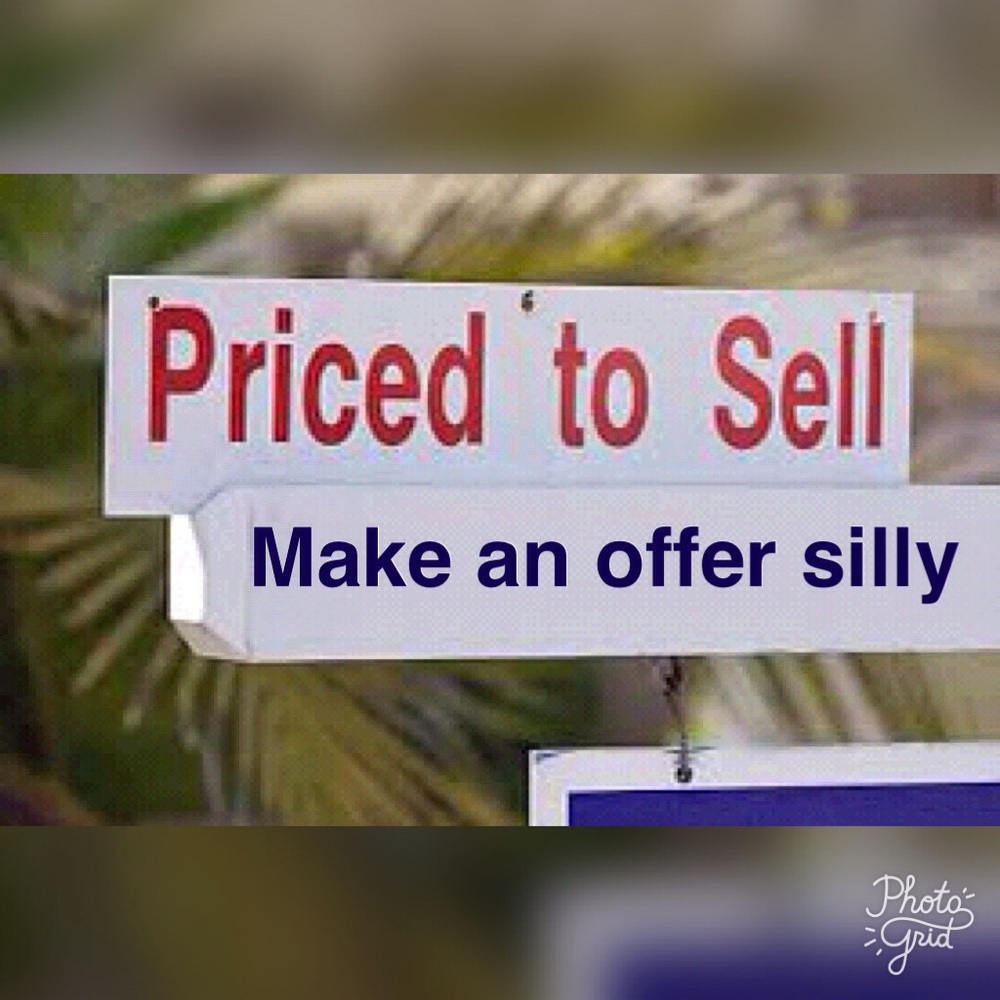 Crushed velvet black bralette - Picture 5 of 6