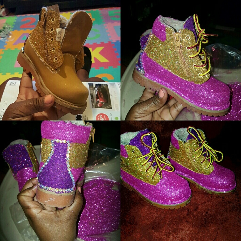 I customize shoes for kids and adult