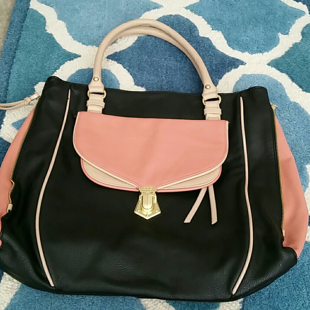 Steve Madden Large Handbag