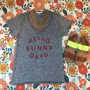 Hello Sunny Days graphic tee