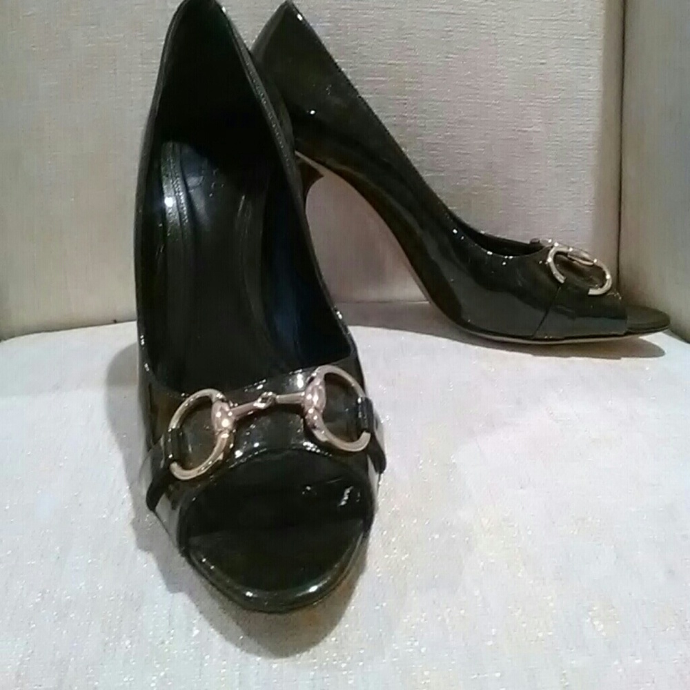 Gucci gunmetal open toe black pumps