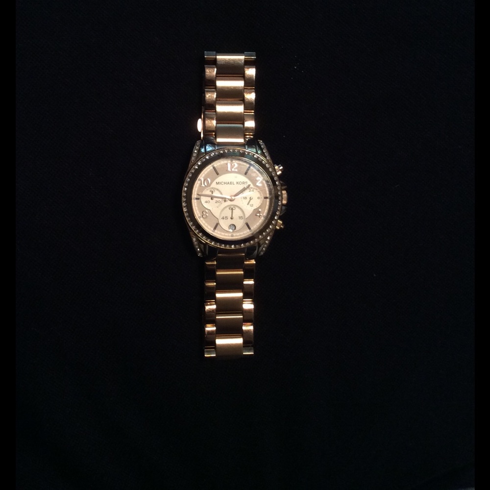 Michael Kors rose gold watch