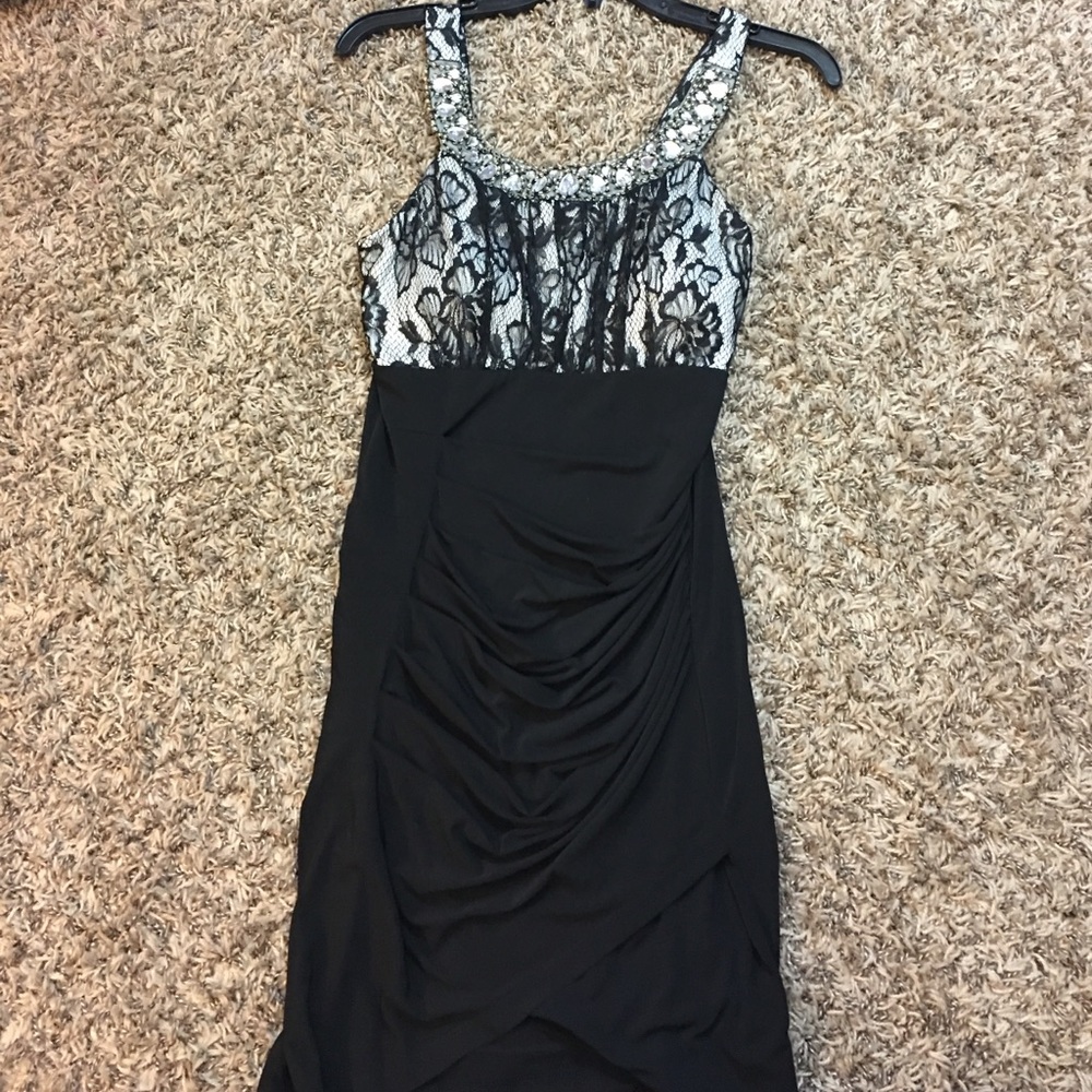 Black&White Lace Rhinestone Dress
