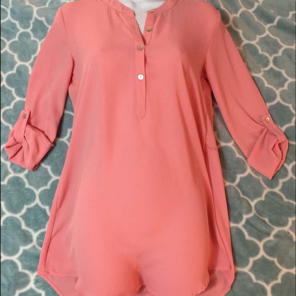Living Doll Los Angeles Size Small Blouse/Top