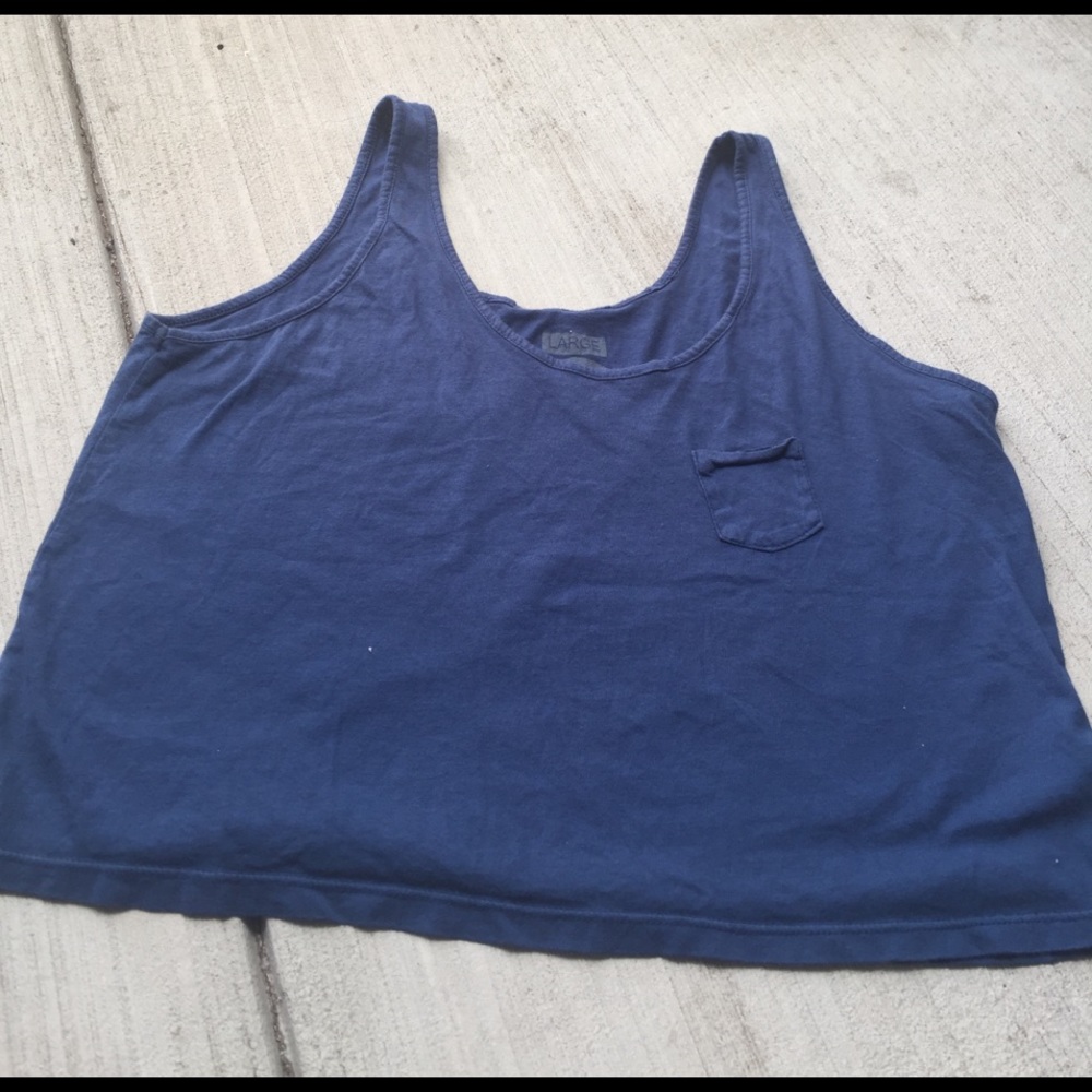 Blue crop top with small pocket