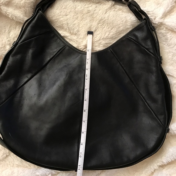 SOLD Yves Saint Laurent Mombasa horn bag - Picture 7 of 8