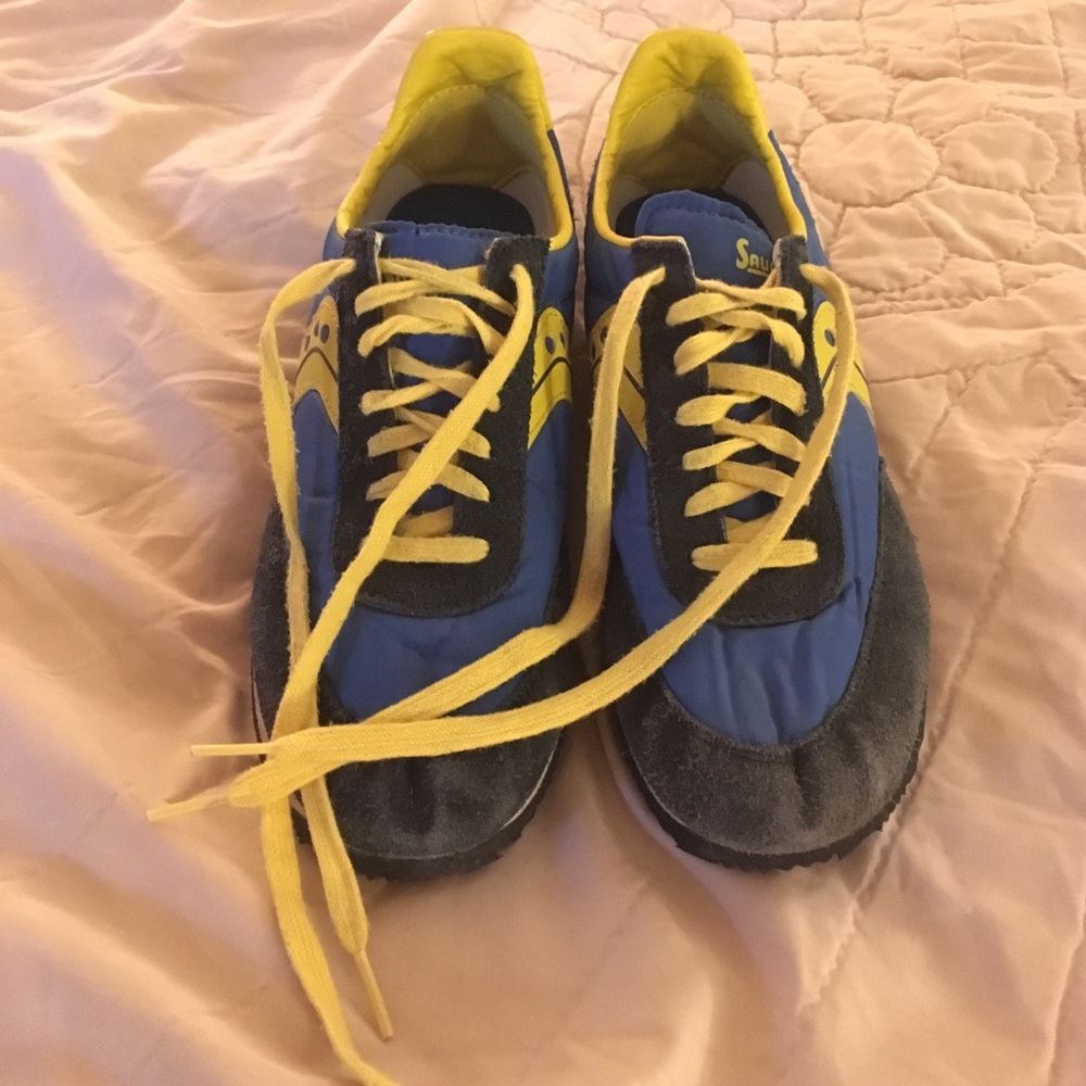 Saucony sneakers size 10 royal blue & yellow