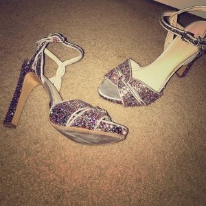 Nine West sandals/heels. Fun shoes!!